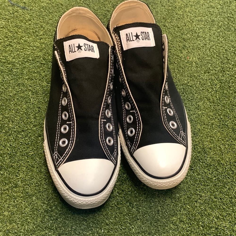 Black Converse slip ons size 8.5 Mens